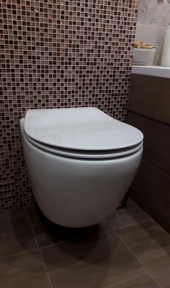 Комплект унитаз BelBagno Prospero + Держатель туалетной бумаги Art&Max Vita AM-G-7835A 