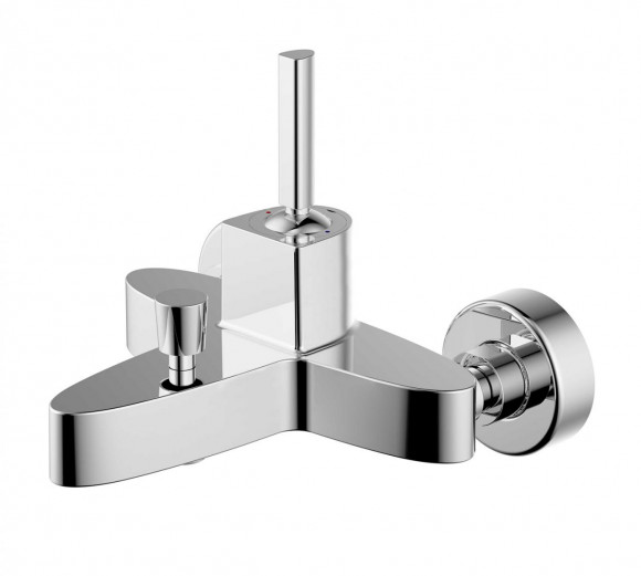 Смеситель для ванны Bravat Spring F679113C-01, хром Смеситель для ванны Bravat Spring F679113C-01, хром
